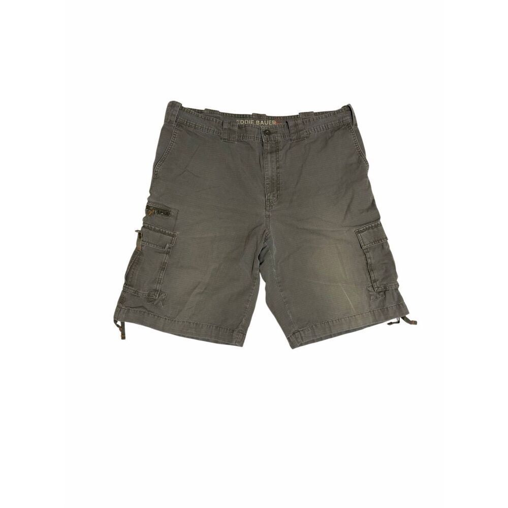 Eddie Bauer Mens Size 38 Waist Green Cargo Shorts High Rise 12in Inseam